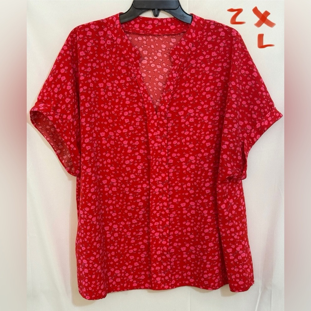 Red Short Sleeve Relaxed Blouse with Mandarin Collar